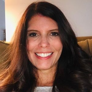 Meet your Posher, Martee